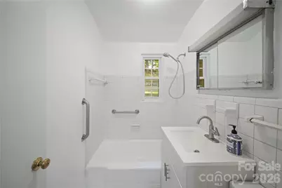 24 Warwick Place, Asheville, NC 28804 - Photo 11