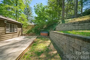 24 Warwick Pl, Asheville, NC 28804 - Photo 19
