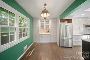 24 Warwick Pl, Asheville, NC 28804 - Photo 9