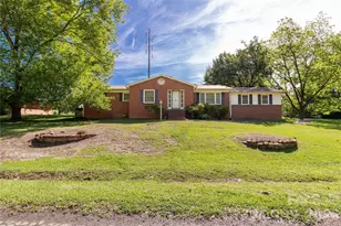503 N Jackson Rd, Lancaster, SC 29720 - Photo 1