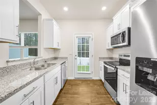 [Address not provided], Charlotte, NC 28216 - Photo 7