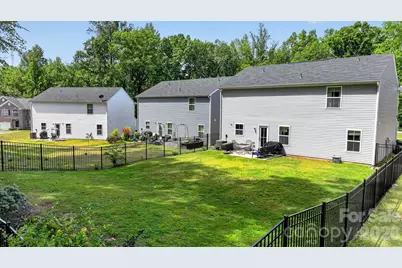 1937 Pin Hook Road, Charlotte, NC 28215 - Photo 5