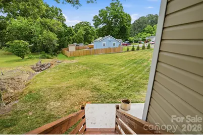 215 W Dallas Road, Stanley, NC 28164 - Photo 23
