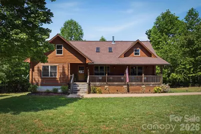 732 Grandview Peaks Drive, Nebo, NC 28761 - Photo 1