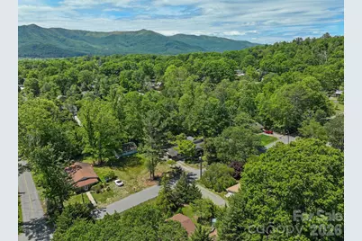 105 7th Street, Black Mountain, NC 28711 - Photo 43
