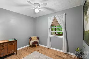 105 7th St, Black Mountain, NC 28711 - Photo 21