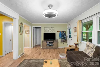 105 7th Street, Black Mountain, NC 28711 - Photo 15