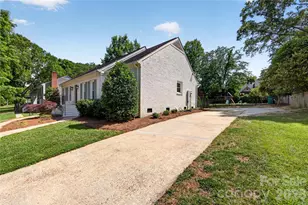 3338 Stocktie Rd, Charlotte, NC 28210 - Photo 3