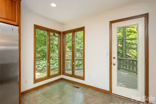 227 Estate Dr, Hendersonville, NC 28739 - Photo 21