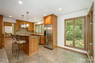 227 Estate Dr, Hendersonville, NC 28739 - Photo 15