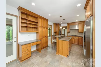 227 Estate Drive, Hendersonville, NC 28739 - Photo 17