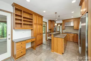 227 Estate Dr, Hendersonville, NC 28739 - Photo 17