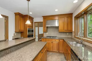 227 Estate Dr, Hendersonville, NC 28739 - Photo 19