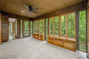 227 Estate Dr, Hendersonville, NC 28739 - Photo 23