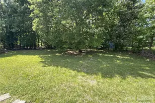 8209 Terra Linda Ln, Charlotte, NC 28215 - Photo 13