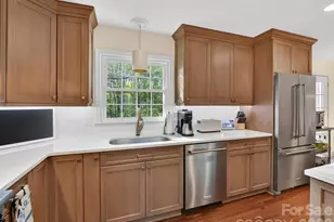 3719 Huckleberry Rd, Charlotte, NC 28210 - Photo 13
