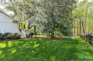 3719 Huckleberry Rd, Charlotte, NC 28210 - Photo 37