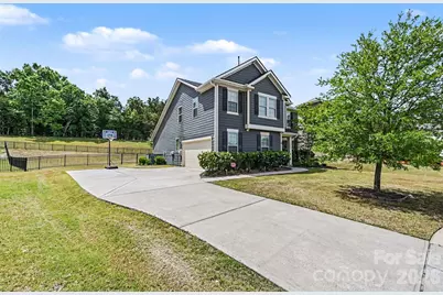 8296 Breton Way, Harrisburg, NC 28075 - Photo 3