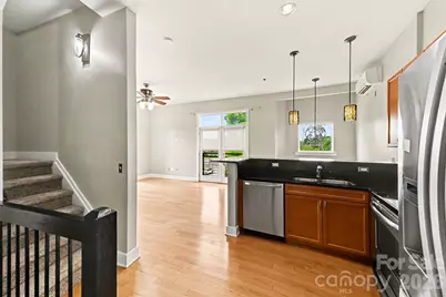 633 McNinch Street, Charlotte, NC 28208 - Photo 5