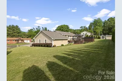 3 Fieldcrest Drive, Candler, NC 28715 - Photo 7