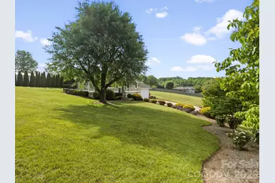 3 Fieldcrest Drive, Candler, NC 28715 - Photo 5
