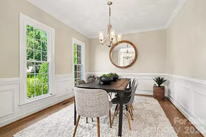 7068 Kidwelly Lane, Matthews, NC 28104 - Photo 3