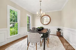 7068 Kidwelly Ln, Matthews, NC 28104 - Photo 3