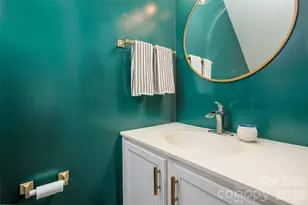 820 Autumn Rain Ln, Charlotte, NC 28209 - Photo 7