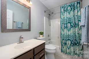 820 Autumn Rain Ln, Charlotte, NC 28209 - Photo 25