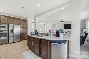 618 Society Rd, Statesville, NC 28625 - Photo 11