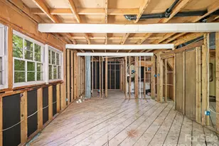 639 Hunter St, Burnsville, NC 28714 - Photo 5