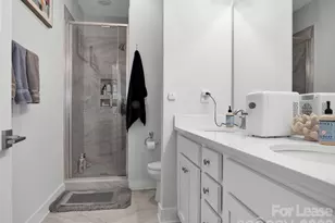 2237 Electric Ln, Charlotte, NC 28205 - Photo 33