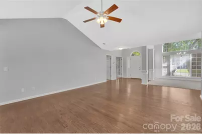 14422 Southbridge Forest Drive, Charlotte, NC 28273 - Photo 7