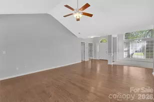 14422 Southbridge Forest Dr, Charlotte, NC 28273 - Photo 7