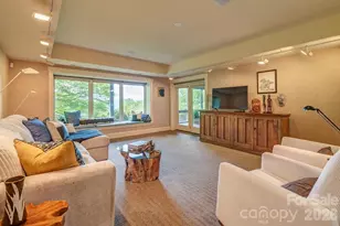 24 Westhaven Dr, Asheville, NC 28804 - Photo 35