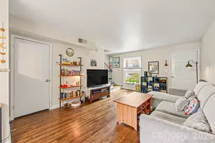 4329 Hathaway St, Charlotte, NC 28211 - Photo 3