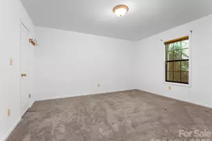 323 Burrell Mountain Rd, Brevard, NC 28712 - Photo 23