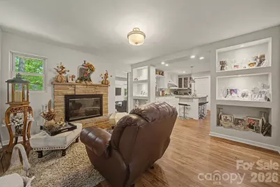 5127 Hoover Drive, Charlotte, NC 28269 - Photo 17