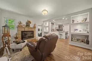 5127 Hoover Dr, Charlotte, NC 28269 - Photo 17