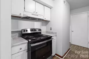 5016 Sardis Rd, Charlotte, NC 28270 - Photo 9