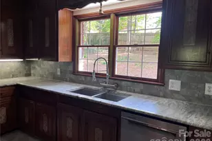 231 Davis Dr, Morganton, NC 28655 - Photo 11