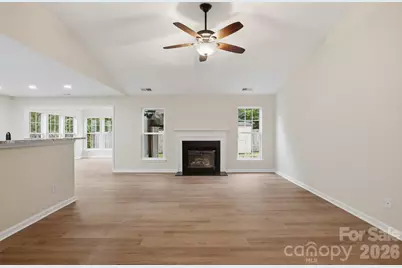 5123 Sunburst Lane, Charlotte, NC 28213 - Photo 9