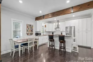 100 Hibriten Dr, Asheville, NC 28801 - Photo 9