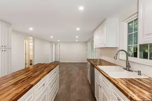 1016 Underwood Rd, Matthews, NC 28104 - Photo 9