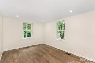 1016 Underwood Rd, Matthews, NC 28104 - Photo 25