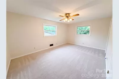 128 Greenview Drive, Kannapolis, NC 28081 - Photo 11