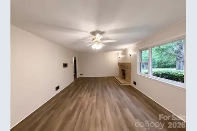 128 Greenview Drive, Kannapolis, NC 28081 - Photo 3