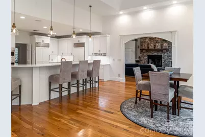 307 S Braeside Court, Asheville, NC 28803 - Photo 11