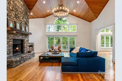 307 S Braeside Court, Asheville, NC 28803 - Photo 5