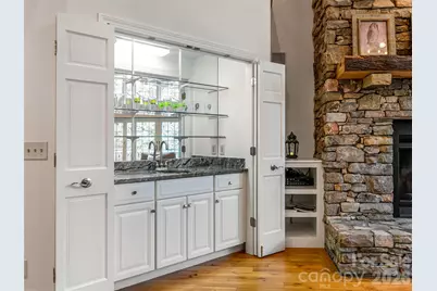 307 S Braeside Court, Asheville, NC 28803 - Photo 7